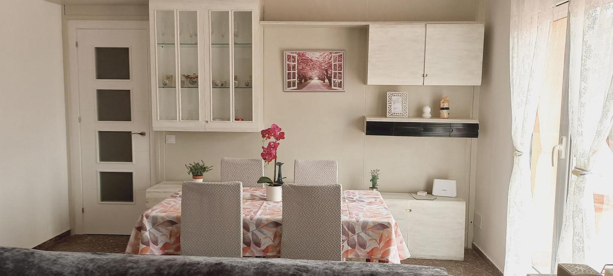 Cozy And Sunny Penthouse Fira Bcn Appartement L'Hospitalet de Llobregat Buitenkant foto